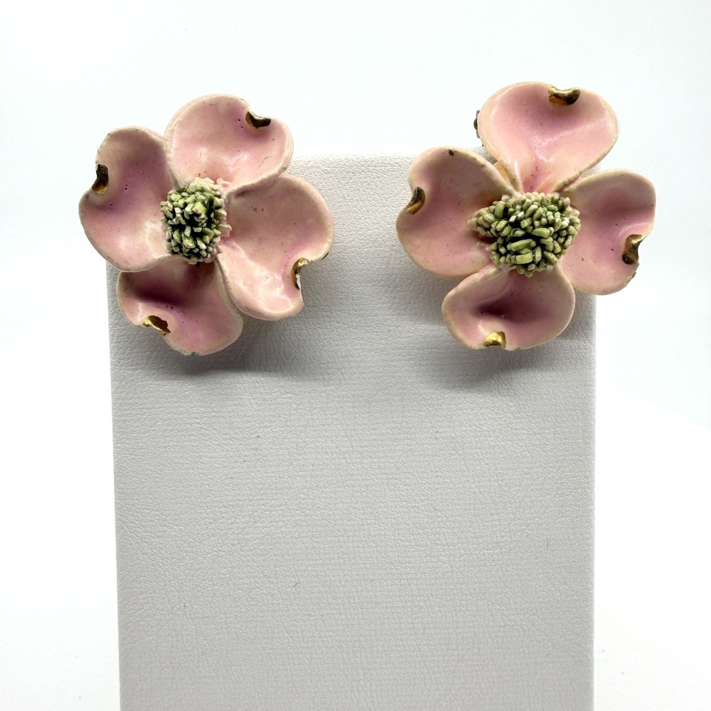 Vintage Enamel Flower Clip On Earrings Pink Petal Dogwood Floral Statement Boho